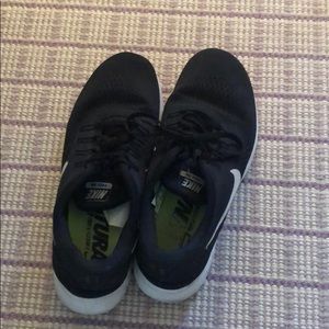 Black Nike Free Shoes
